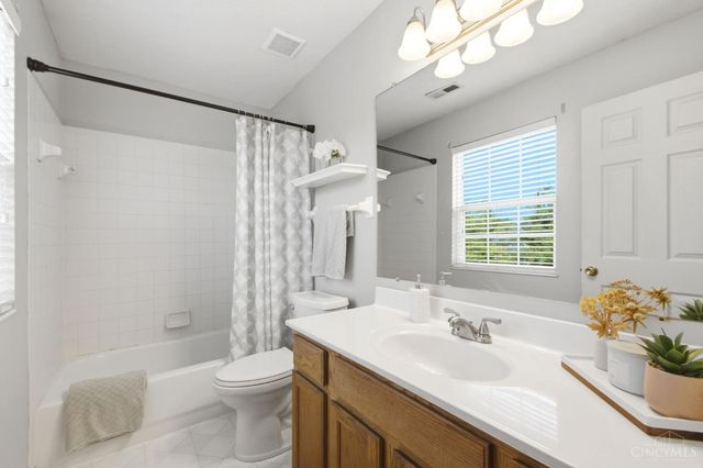 6859 Autumn Glen Drive, West Chester, OH 45069