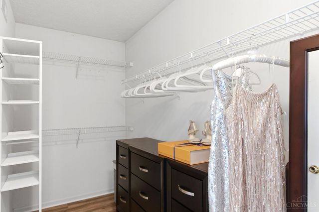 6859 Autumn Glen Drive, West Chester, OH 45069