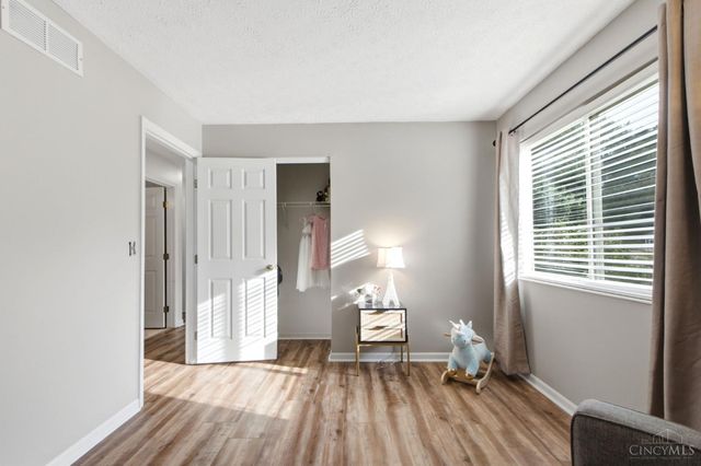 6859 Autumn Glen Drive, West Chester, OH 45069