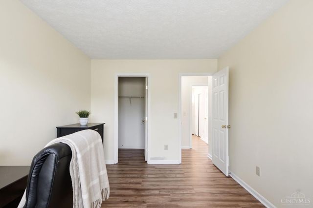 6859 Autumn Glen Drive, West Chester, OH 45069