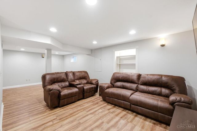 6859 Autumn Glen Drive, West Chester, OH 45069