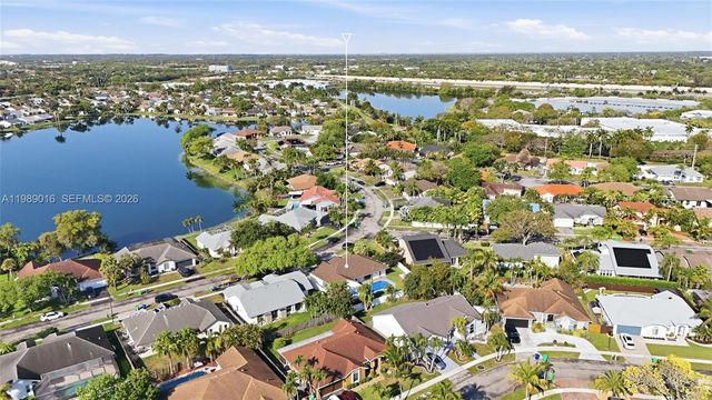 1010 SW 149th Ln, Sunrise, FL 33326