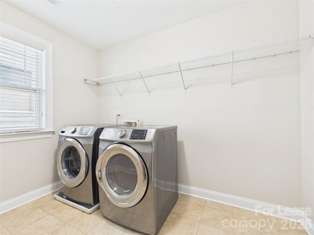 1455 Briarfield Drive NW, Concord, NC 28027