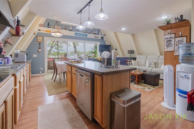 679 W Lincoln Avenue, White Cloud, MI 49349