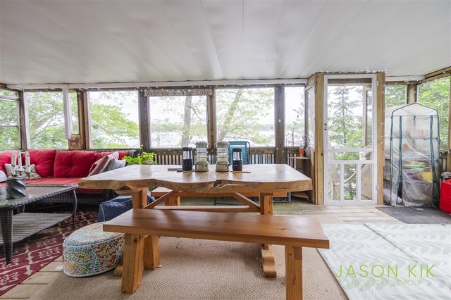 679 W Lincoln Avenue, White Cloud, MI 49349