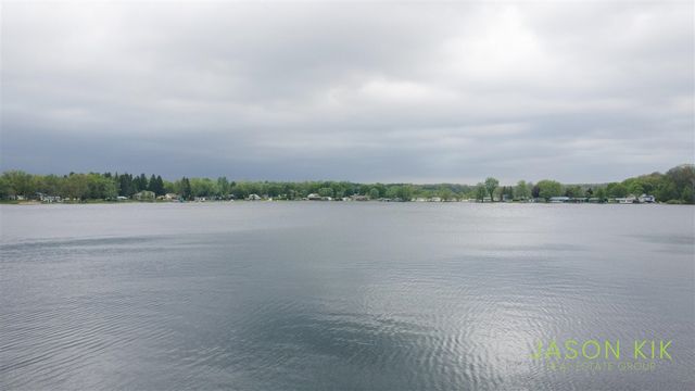 679 W Lincoln Avenue, White Cloud, MI 49349