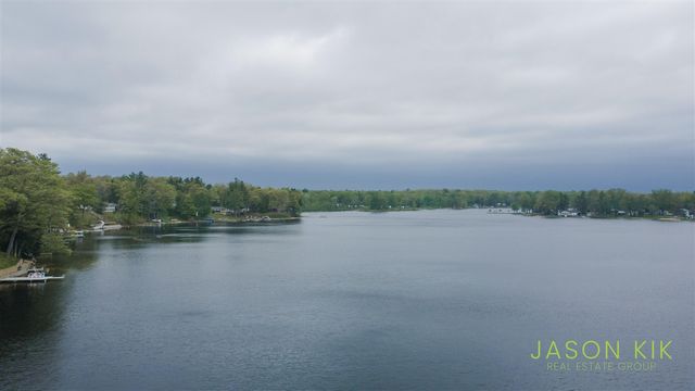 679 W Lincoln Avenue, White Cloud, MI 49349