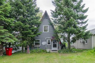 679 W Lincoln Avenue, White Cloud, MI 49349
