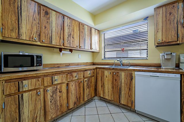 76 CAPRI B, Delray Beach, FL 33484