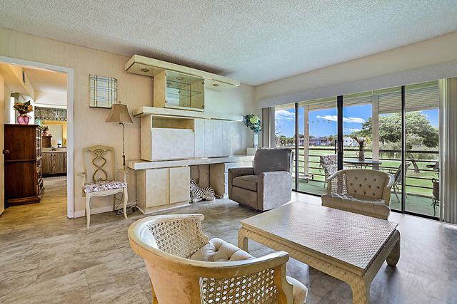 76 CAPRI B, Delray Beach, FL 33484