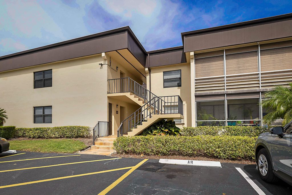 76 CAPRI B, Delray Beach, FL 33484
