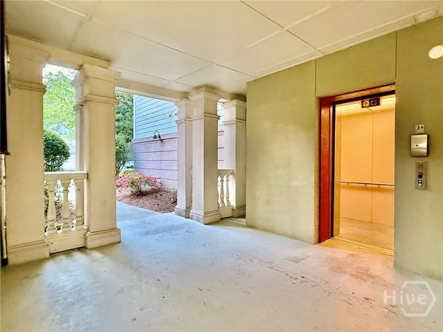 3223 Whitemarsh Way, Savannah, GA 31410