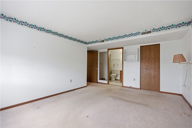 503 Clubhouse Dr, South Strabane, PA 15301