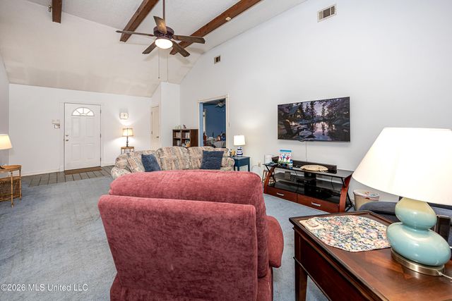 2713 N 6th Street, Ocean Springs, MS 39564