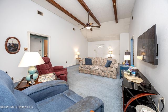 2713 N 6th Street, Ocean Springs, MS 39564