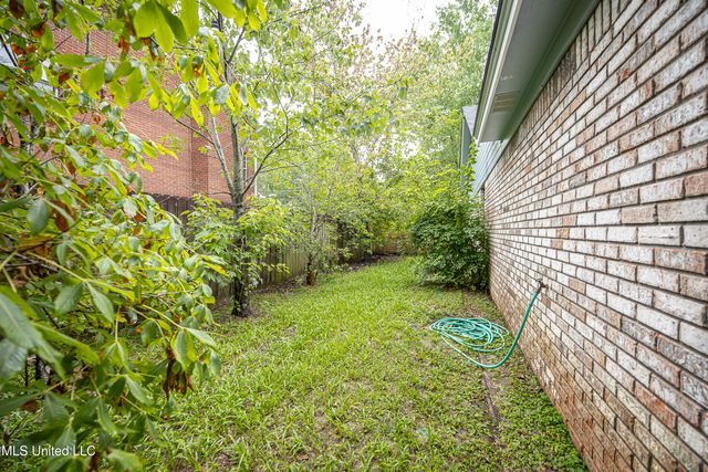 2713 N 6th Street, Ocean Springs, MS 39564