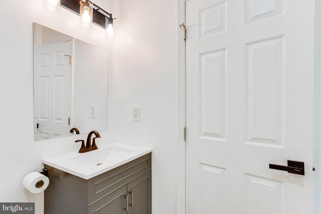 4972 SKIPPACK PIKE, Schwenksville, PA 19473