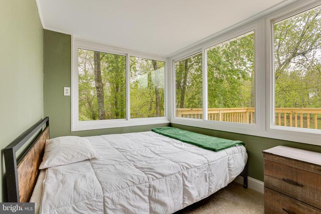 4972 SKIPPACK PIKE, Schwenksville, PA 19473