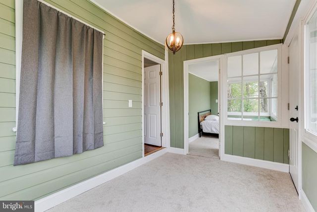 4972 SKIPPACK PIKE, Schwenksville, PA 19473