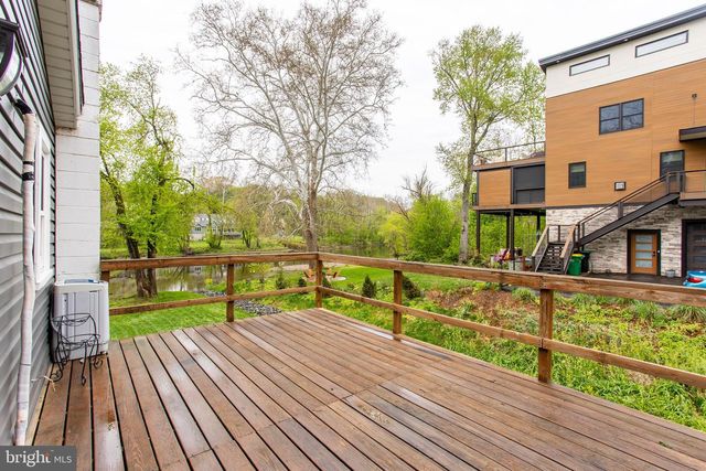 4972 SKIPPACK PIKE, Schwenksville, PA 19473