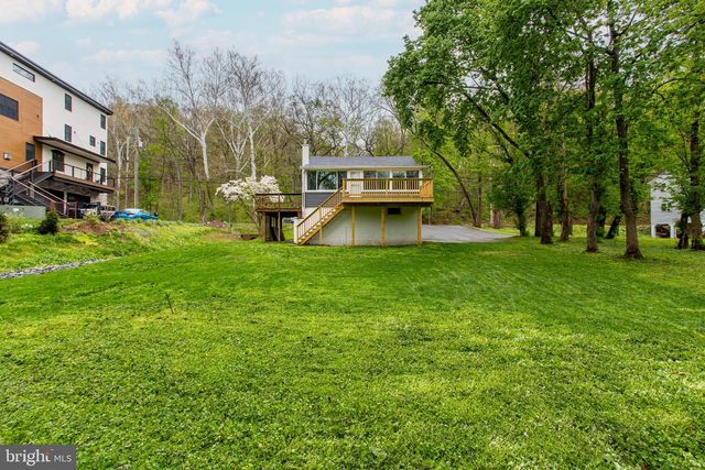 4972 SKIPPACK PIKE, Schwenksville, PA 19473