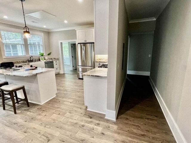 207 W Carolina Avenue, Summerville, SC 29483
