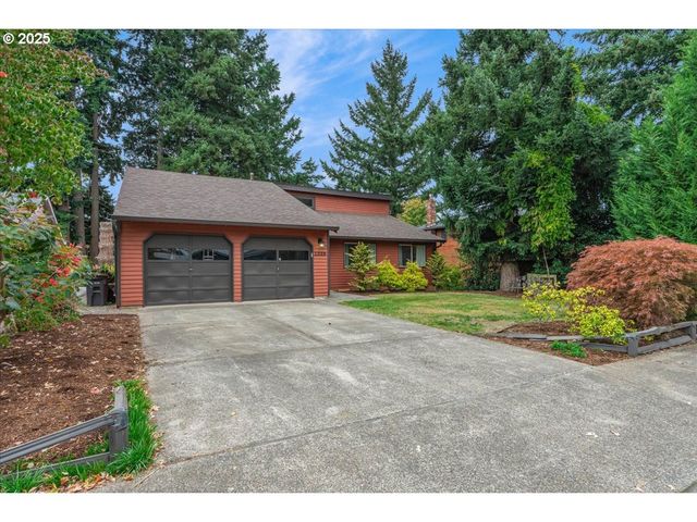 1225 Se JACQUELIN Dr, Hillsboro, OR 97123