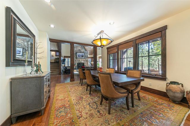 8250 Lahontan Drive, Truckee, CA 96161