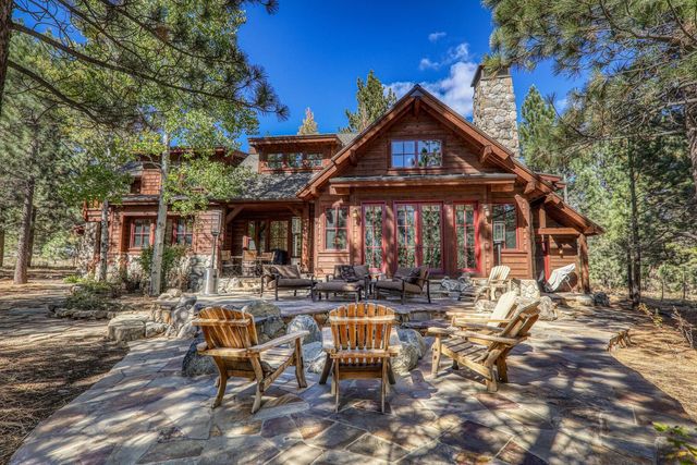 8250 Lahontan Drive, Truckee, CA 96161