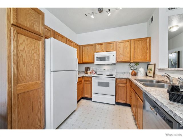 3002 W Elizabeth Street B, Fort Collins, CO 80521