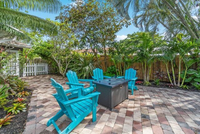 1911 Parker Avenue, West Palm Beach, FL 33401
