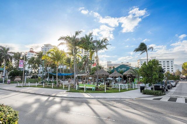 1911 Parker Avenue, West Palm Beach, FL 33401