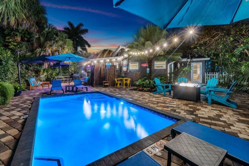 1911 Parker Avenue, West Palm Beach, FL 33401