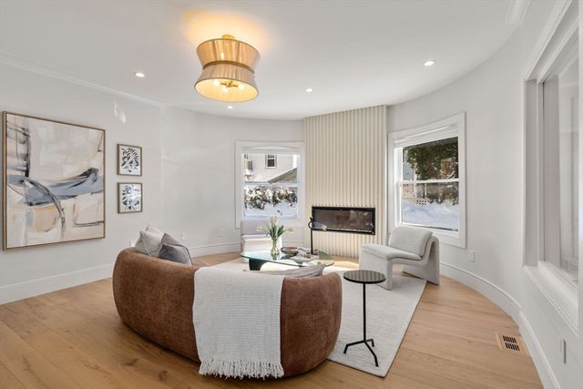 36 Osborne Road, Brookline, MA 02446