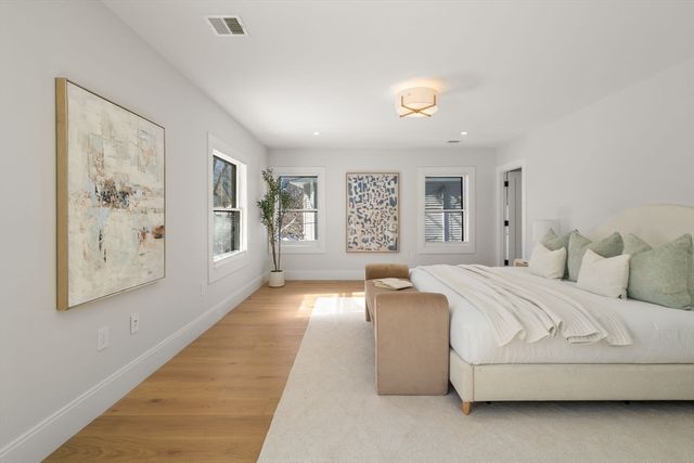 36 Osborne Road, Brookline, MA 02446