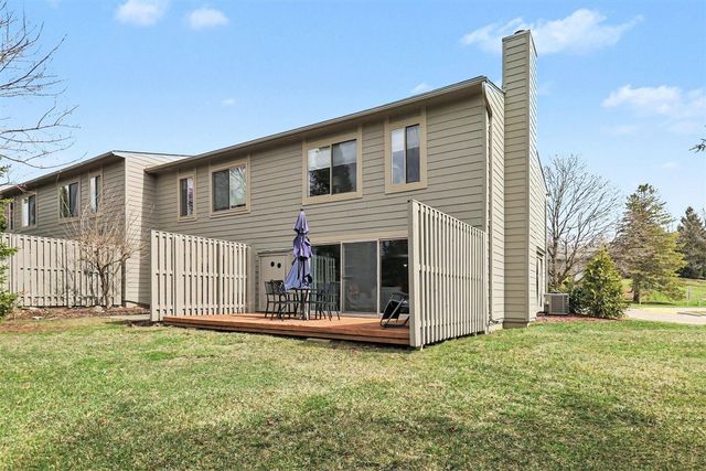 719 Watersedge Drive, Ann Arbor, MI 48105