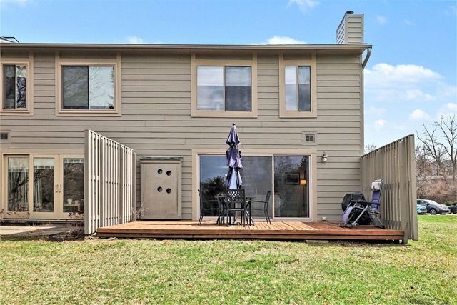 719 Watersedge Drive, Ann Arbor, MI 48105