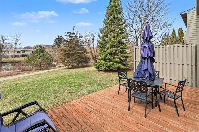 719 Watersedge Drive, Ann Arbor, MI 48105