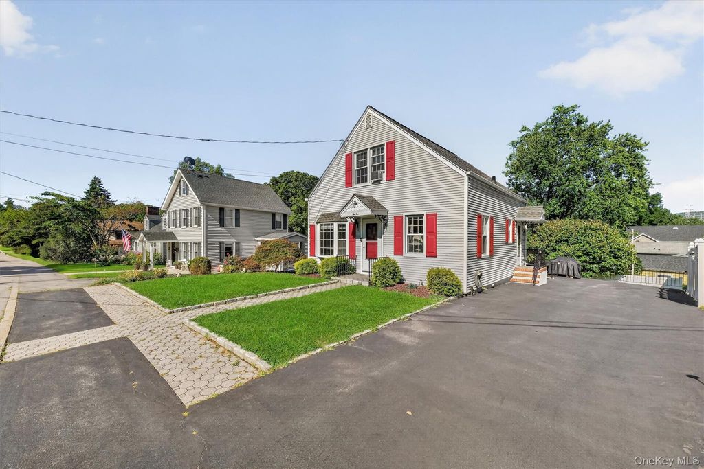 210 Tate Avenue, Buchanan, NY 10511 — photo 2