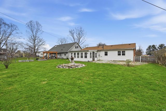 1617 Plymouth Drive, New Castle, IN 47362