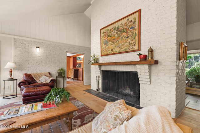 90 El Dorado Street, Pinehurst, NC 28374