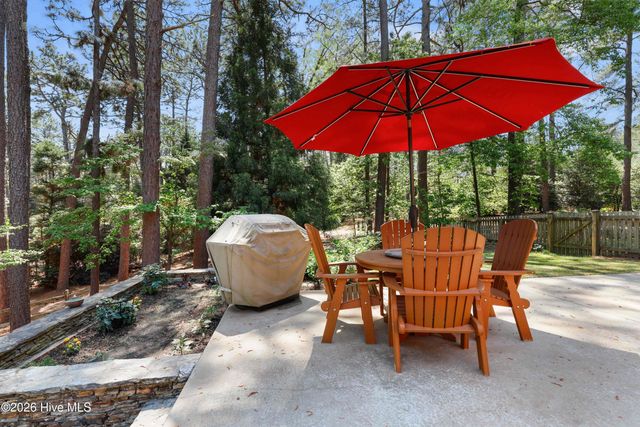 90 El Dorado Street, Pinehurst, NC 28374