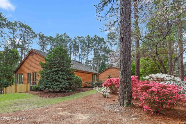 90 El Dorado Street, Pinehurst, NC 28374