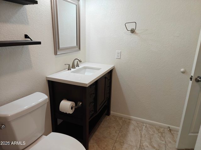 6762 E GRANDVIEW Drive, Scottsdale, AZ 85254