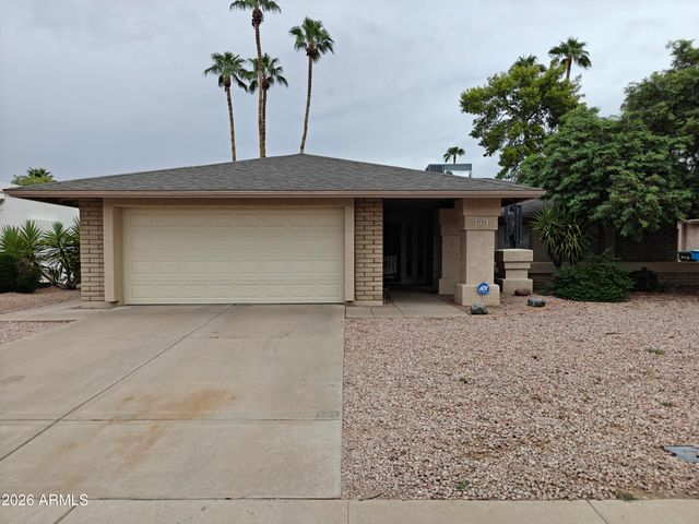 6762 E GRANDVIEW Drive, Scottsdale, AZ 85254