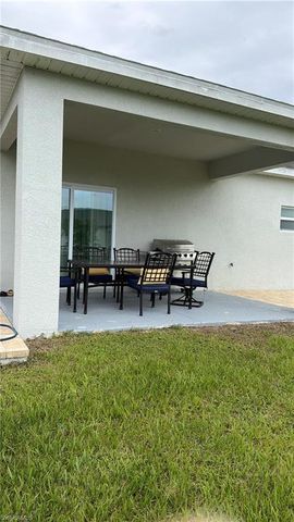 501 26th TER, Cape Coral, FL 33993