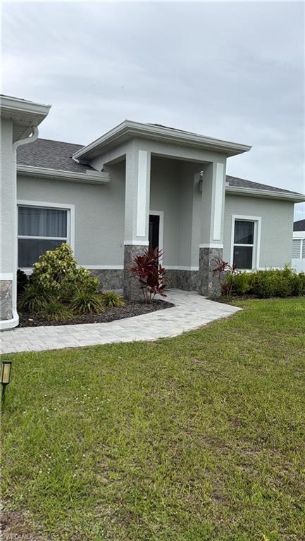 501 26th TER, Cape Coral, FL 33993