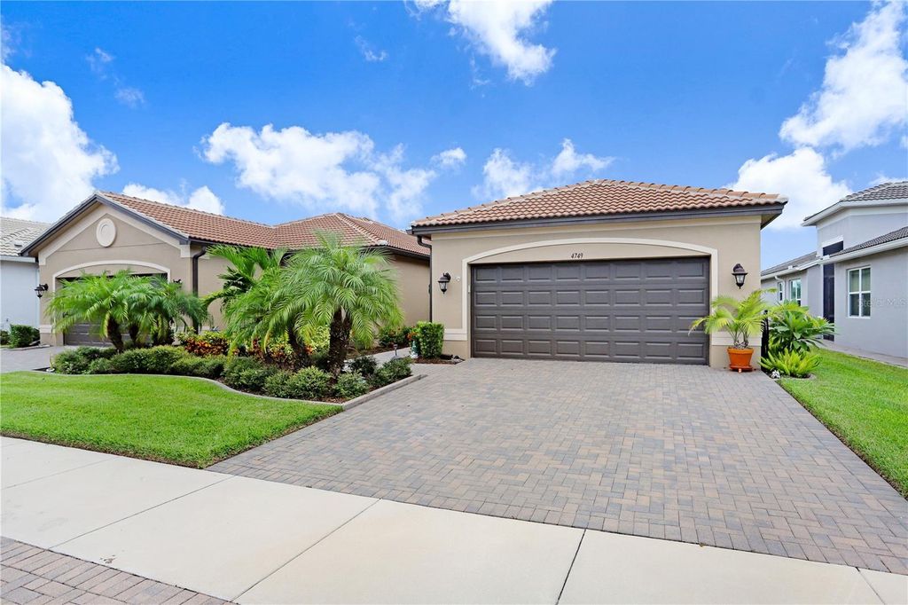 4749 AVILA LAKES DRIVE, Wimauma, FL 33598