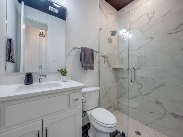 1823 Bell Court, Van Alstyne, TX 75495