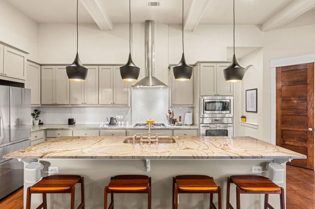 1804 Leander ST, Georgetown, TX 78626